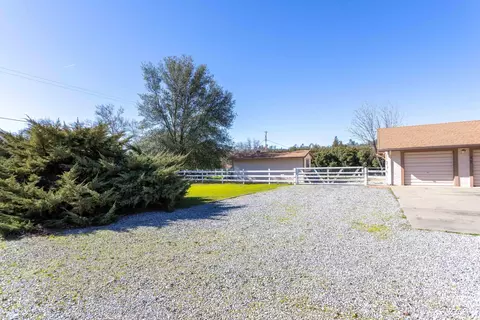 21815 Parkway Dr, Red Bluff, CA 96080 photo 31