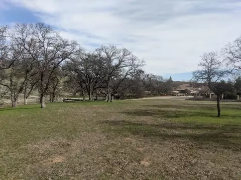 22580 Rio Robles Dr, Red Bluff, CA 96080 photo 1