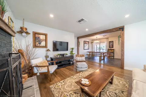1082 De Moll, Redding, CA 96002 photo 10
