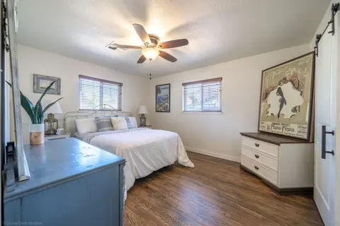 1082 De Moll, Redding, CA 96002 photo 17