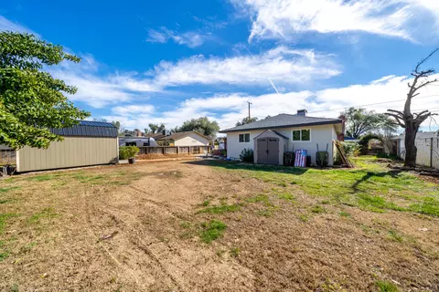 1082 De Moll, Redding, CA 96002 photo 38