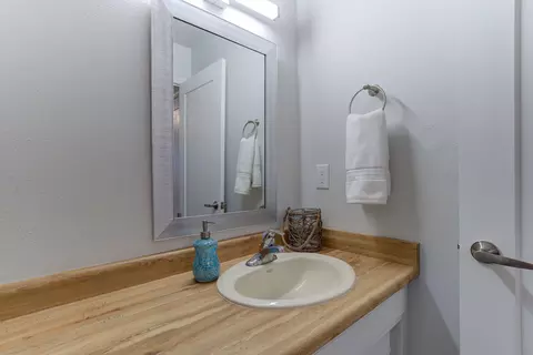 716 Collyer Dr, Redding, CA 96003 photo 45