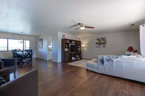 716 Collyer Dr, Redding, CA 96003 photo 18