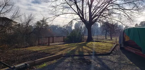 3189 Island Dr, Redding, CA 96001 photo 7