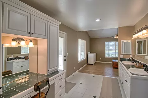 12465 Maria Dr, Redding, CA 96003 photo 34
