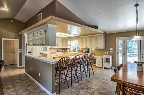 12465 Maria Dr, Redding, CA 96003 photo 19