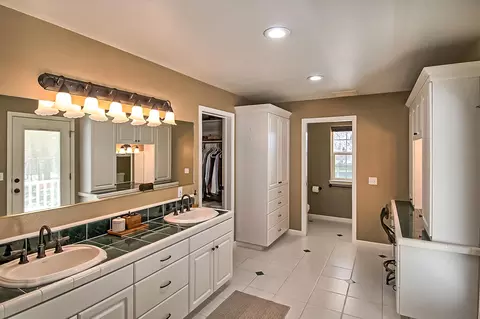 12465 Maria Dr, Redding, CA 96003 photo 32