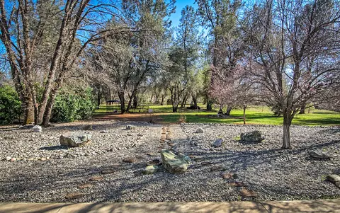 12465 Maria Dr, Redding, CA 96003 photo 64