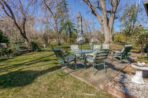 5887 Fagan Dr, Redding, CA 96001 photo 12