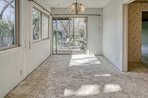 5887 Fagan Dr, Redding, CA 96001 photo 4