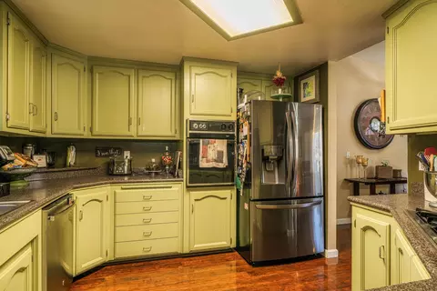 1770 Mary Lake Dr, Redding, CA 96001 photo 8
