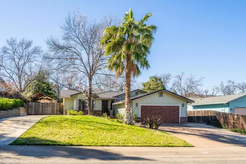 1770 Mary Lake Dr, Redding, CA 96001 photo 1