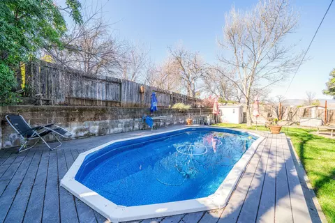 1770 Mary Lake Dr, Redding, CA 96001 photo 2