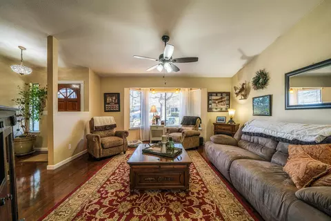 1770 Mary Lake Dr, Redding, CA 96001 photo 4