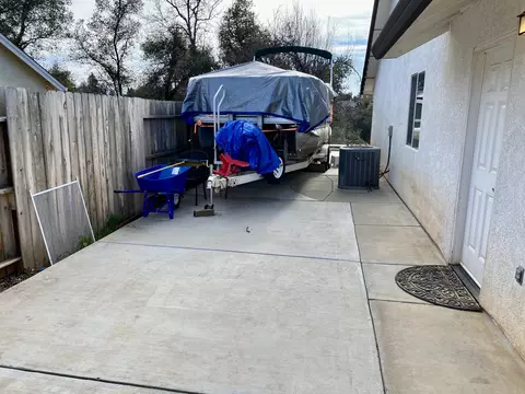3824 Cambria Dr, Redding, CA 96002 photo 22