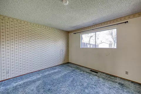 1918 Manchester Dr, Redding, CA 96002 photo 17