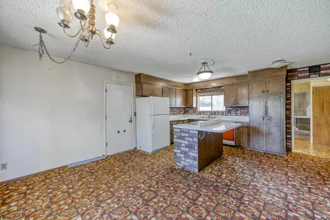 1918 Manchester Dr, Redding, CA 96002 photo 7