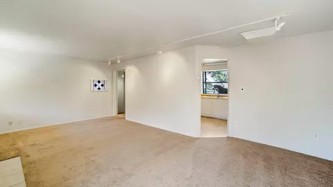 468 Rio St, Redding, CA 96001 photo 8