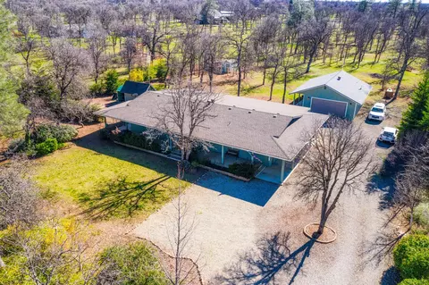 21261 Via Serena Dr, Redding, CA 96003 photo 1