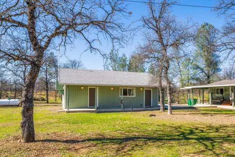 21261 Via Serena Dr, Redding, CA 96003 photo 12