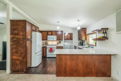 21261 Via Serena Dr, Redding, CA 96003 photo 29