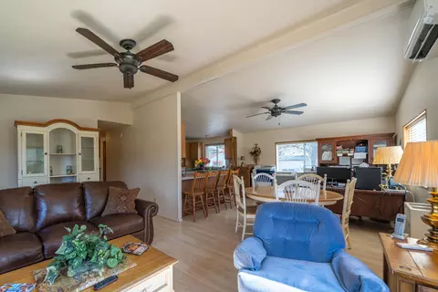 16256 Tree Ln, Anderson, CA 96007 photo 17