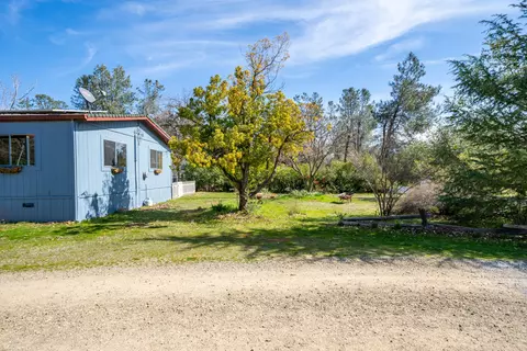 16256 Tree Ln, Anderson, CA 96007 photo 7