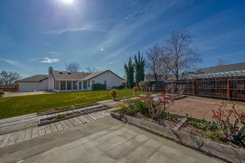 3286 Sunglow Dr, Redding, CA 96001 photo 38
