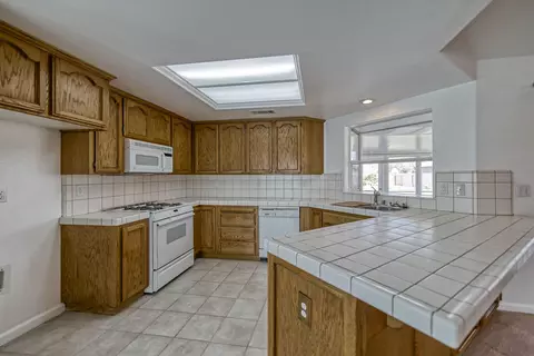 3286 Sunglow Dr, Redding, CA 96001 photo 13