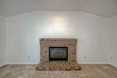 3286 Sunglow Dr, Redding, CA 96001 photo 22