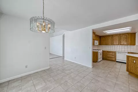 3286 Sunglow Dr, Redding, CA 96001 photo 11