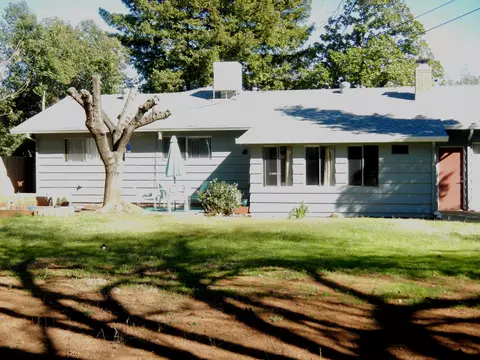 1942 Lindeena Ln, Redding, CA 96002 photo 30