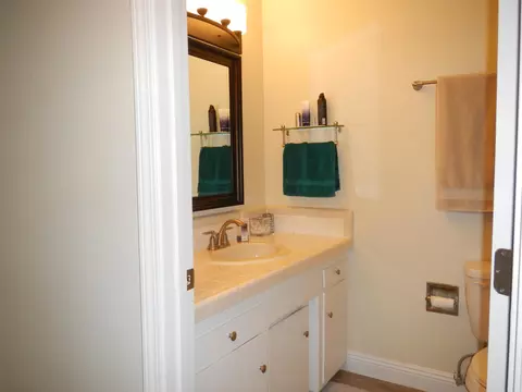 1942 Lindeena Ln, Redding, CA 96002 photo 20