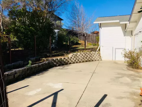 2360 Oconner Ave, Redding, CA 96001 photo 22