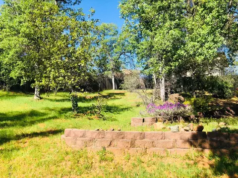 2360 Oconner Ave, Redding, CA 96001 photo 25
