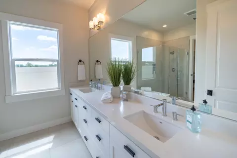 3873 Colby Trl, Redding, CA 96002 photo 17