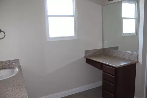 256 Mill Valley Pkwy, Redding, CA 96003 photo 6