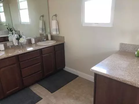 256 Mill Valley Pkwy, Redding, CA 96003 photo 5