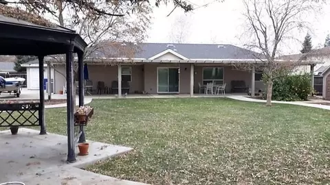 6550 Reflection St, Redding, CA 96001 photo 9