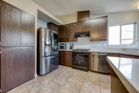 11381 Puffin Way, Redding, CA 96003 photo 8
