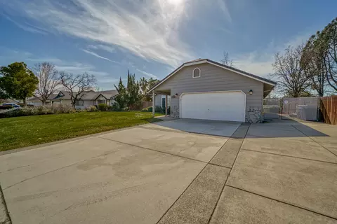 2815 Howard Dr, Redding, CA 96001 photo 51