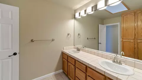 2815 Howard Dr, Redding, CA 96001 photo 29