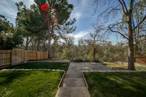 2815 Howard Dr, Redding, CA 96001 photo 39