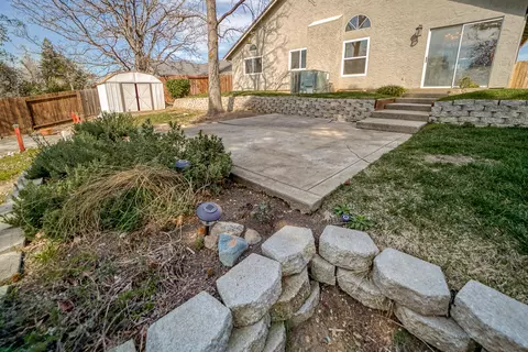 2815 Howard Dr, Redding, CA 96001 photo 48