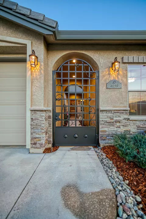 4059 Acadia Pl, Redding, CA 96001 photo 3