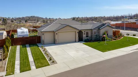4059 Acadia Pl, Redding, CA 96001 photo 1