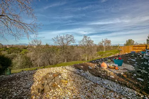 2790 Blue Bell Dr, Redding, CA 96001 photo 28