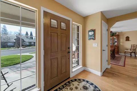 19366 Carnegie Ct, Redding, CA 96003 photo 7