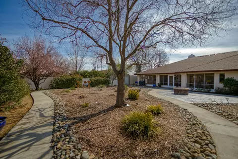 19366 Carnegie Ct, Redding, CA 96003 photo 40