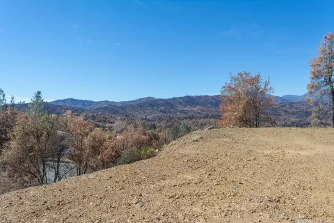 16440 Valparaiso Way, Redding, CA 96001 photo 4